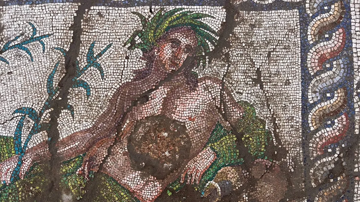 Antalya Aspendos'ta bulunan tarihi Eurymedon Mozaiği'nden bir kesit.
