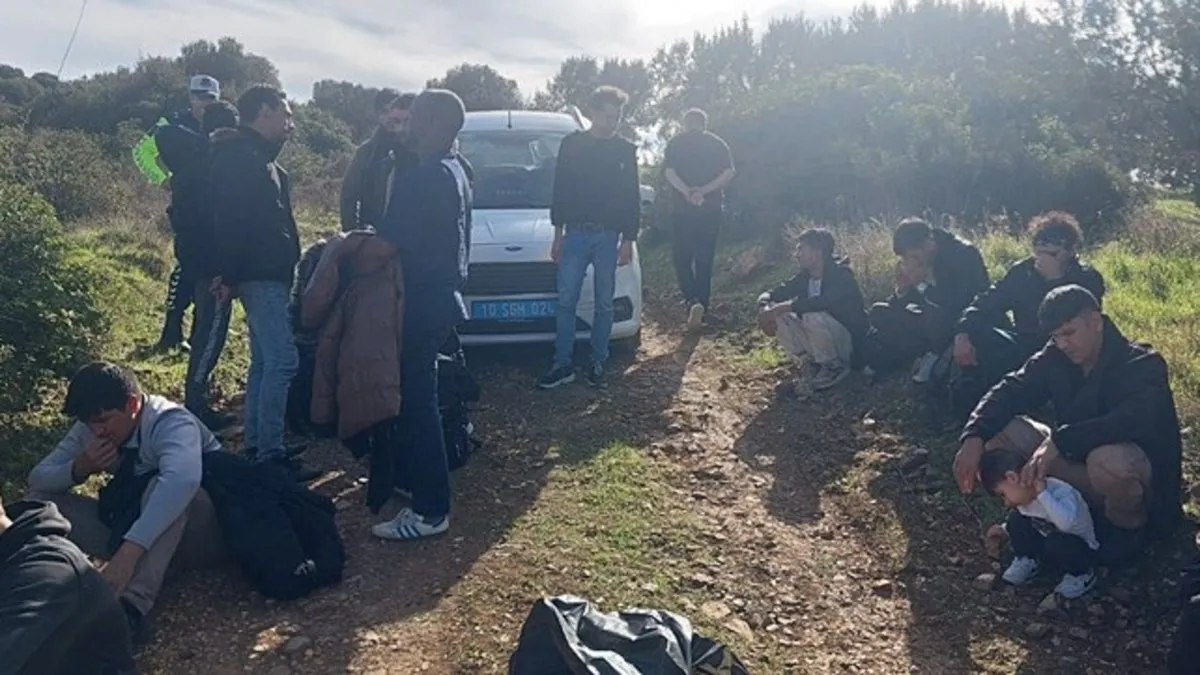İzmir’de 37 düzensiz göçmen yakalandı İzmir’de 37 düzensiz göçmen yakalandı