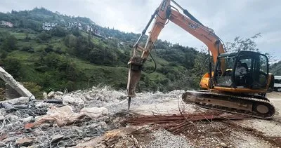Fırtına Vadisi'nde 58 kaçak yapı yıkıldı 