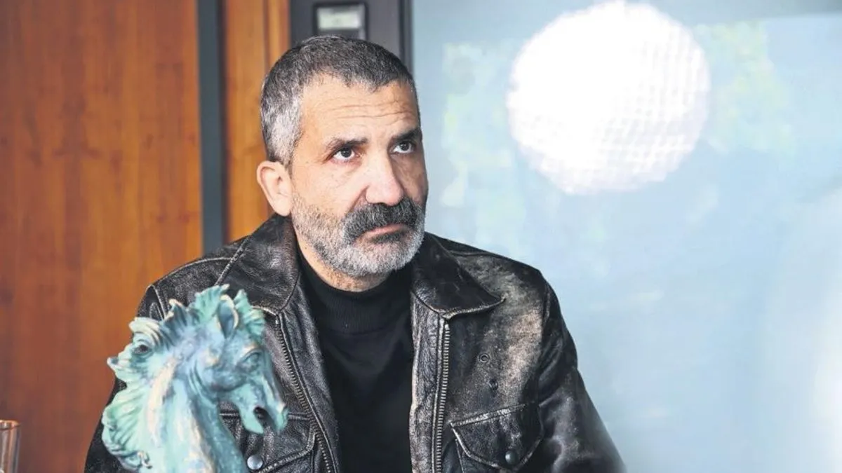 Hikayesi çok akıcı ve ters köşelerle dolu Hikayesi çok akıcı ve ters köşelerle dolu