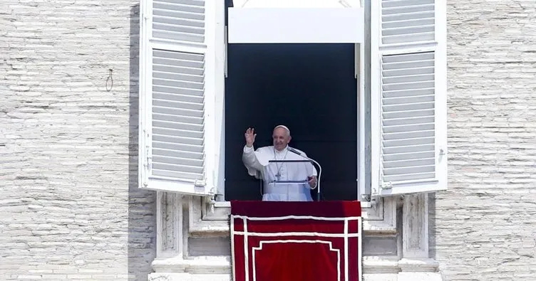 Operasyon geçiren Papa Franciscus’un sağlık durumu hakkında açıklama