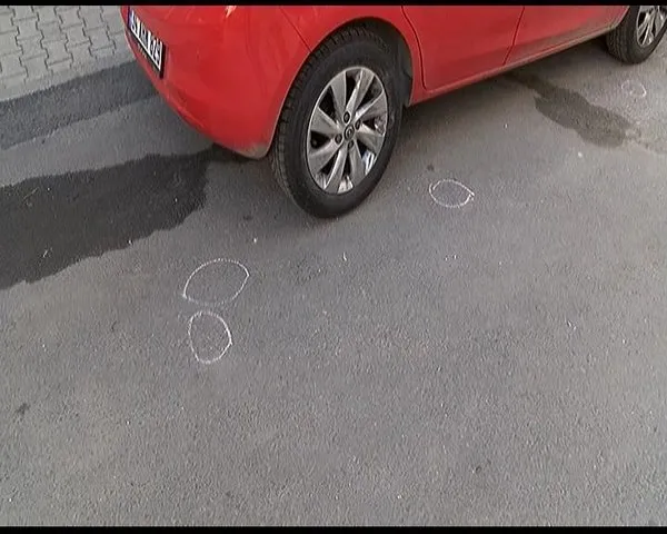 Sefaköy'deki o sokakta her yer delik deşik...
