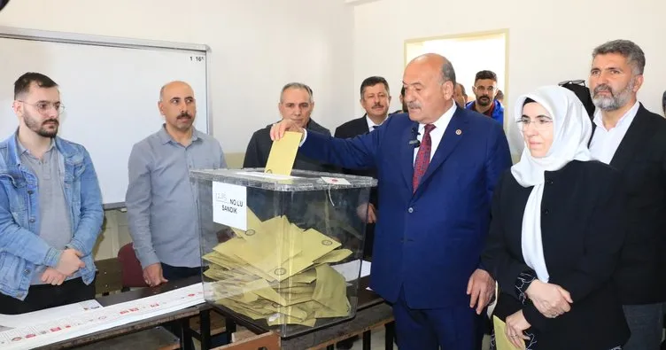 AK Parti Erzincan milletvekili Süleyman Karaman 2. Kez seçildi
