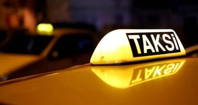 İstanbul’da polislerce taksi sürücülerine yönelik denetim yapıldı İstanbul’da polislerce taksi sürücülerine yönelik denetim yapıldı