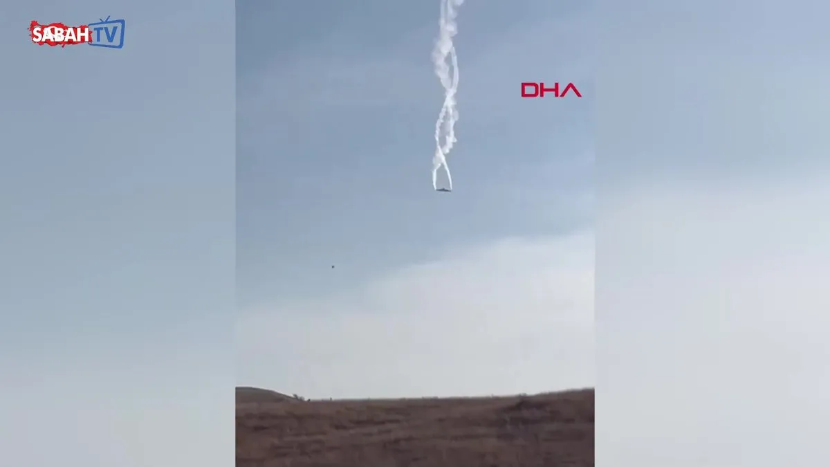 Gürcistan’da düşen askeri kargo uçağımızın düşme anı ortaya çıktı | Video videosunu izle Gürcistan’da düşen askeri kargo uçağımızın düşme anı ortaya çıktı | Video videosunu izle