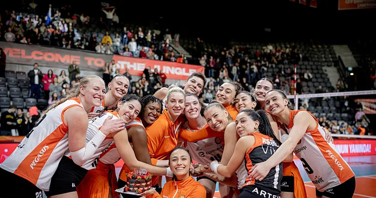 Eczacıbaşı Dynavit’ten evinde net zafer!