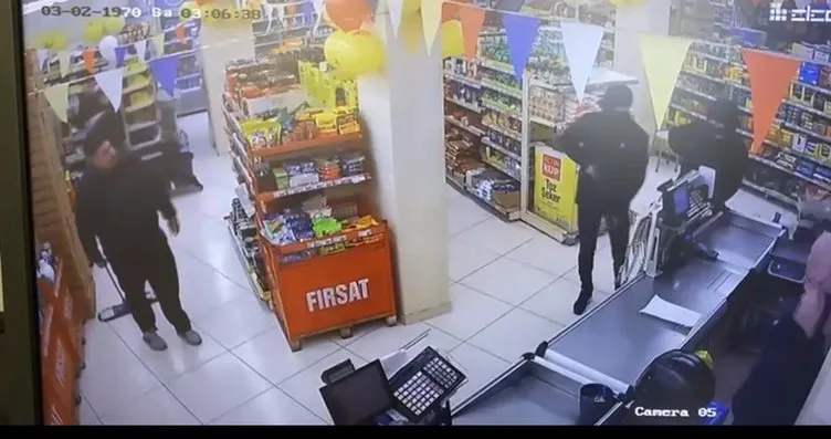 Pompalı tüfekle markete giren gaspçıları paspasla...