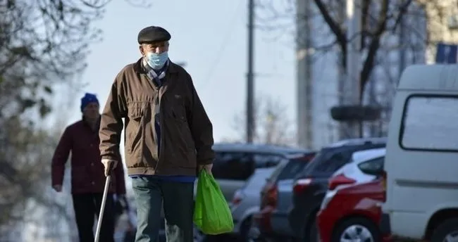 son dakika 20 yas alti ve 65 yas ustu sokaga cikma yasagi ne zaman kalkacak 65 yas ustu ve 20 yas alti disari cikma izni kacta basliyor kacta bitiyor son dakika haberler
