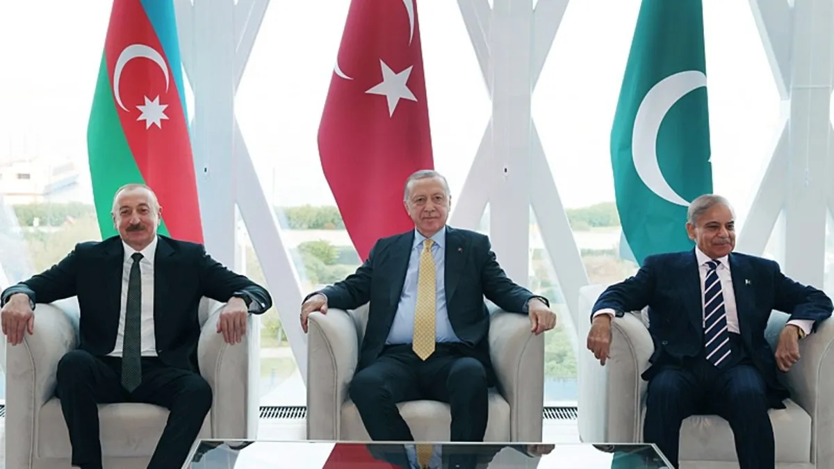 Başkan Erdoğan'dan Bakü'de 3'lü zirve! Azerbaycan lideri Aliyev ve Pakistan Başbakanı Şerif ile bir araya geldi
