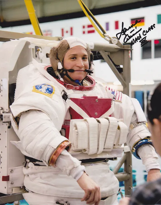 NASA siyahi kadın astronotun uzay görevini iptal etti - 2
