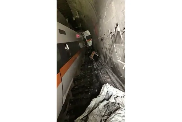 Tayvan'da korkunç kaza: Tren raydan çıktı! Ölü ve yaralılar var