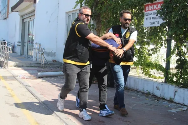 kebapci-cinayetinin-altindan-alacak-verecek-meselesi-cikti-1785912911675.jpg
