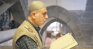 Tarihi camilerde itikaf huzuru