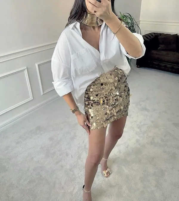bir-beyaz-gomlekle-yazi-kurtarin-1784901602593.jpeg
