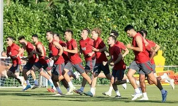 Galatasaray, yurt dışı kampı için Avusturya’ya gitti