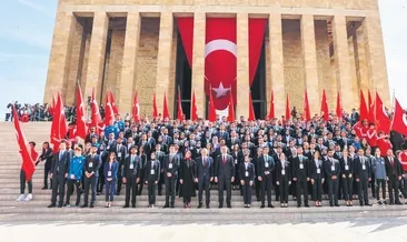 Gençler Anıtkabir’i ziyaret etti