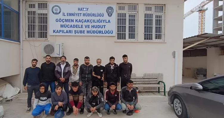 Şüpheli araçtan 14 göçmen çıktı