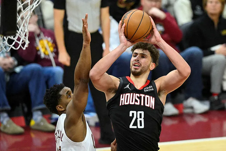 nba-all-star-oylamasinda-alperen-sengun-bir-sira-yukseldi-1705047310567.jpg