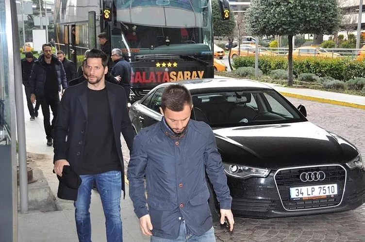 Galatasaray kafilesi, Umut Bulut için Kayseri’ye gitti