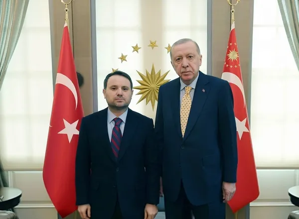 baskan-erdogan-bakanlar-mustafa-ciftci-akin-gurleki-kabul-etti-1771507828654.jpg