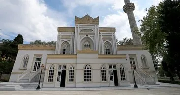 Restore edilen Yıldız Hamidiye Camisi ibadete açıldı