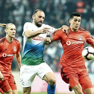 Son dakika haberi! Rizespor'dan Vedat Muriç'e yeni sözleşme teklifi