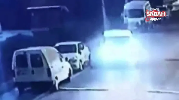 Bir caddeden 13 mazgal çalan hırsızlar kamerada | Video
