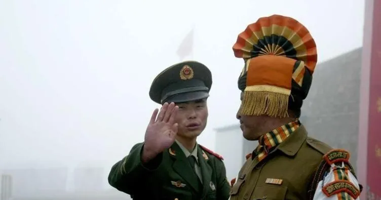 Çin’in Hindistan sınırında gerilim tırmanıyor! Ağır silahlarla konuşlandılar