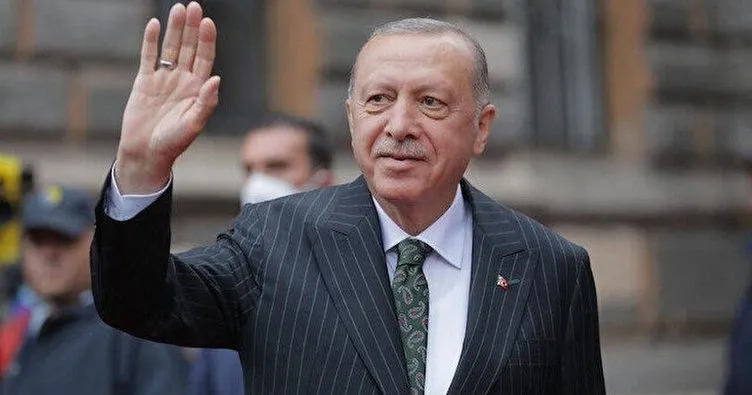 Cumhurbaşkanı Erdoğan 68 yaşında: İyi ki varsın Reis