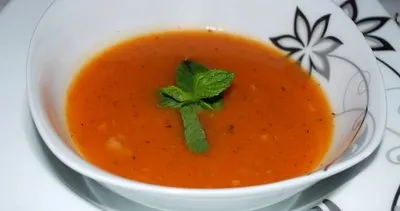 Soslu tarhana çorbası tarifi