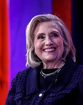 Clinton’dan görev süresi sınırına itiraz
