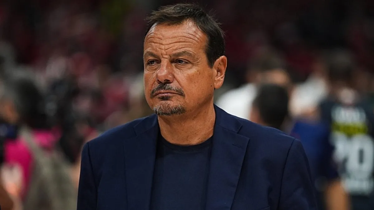 Ergin Ataman: “Fenerbahçe’yi tebrik ediyorum çünkü…” Ergin Ataman: “Fenerbahçe’yi tebrik ediyorum çünkü…”