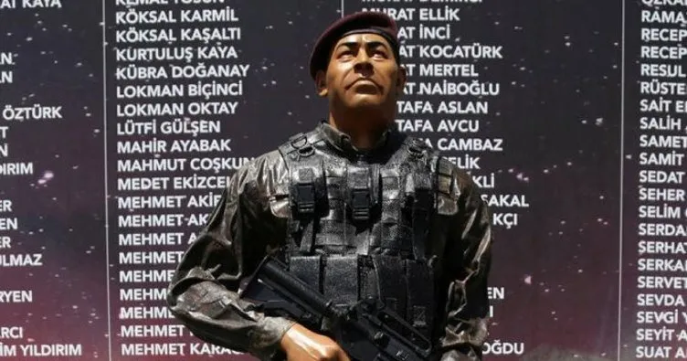 Taksim’e Halisdemir heykeli