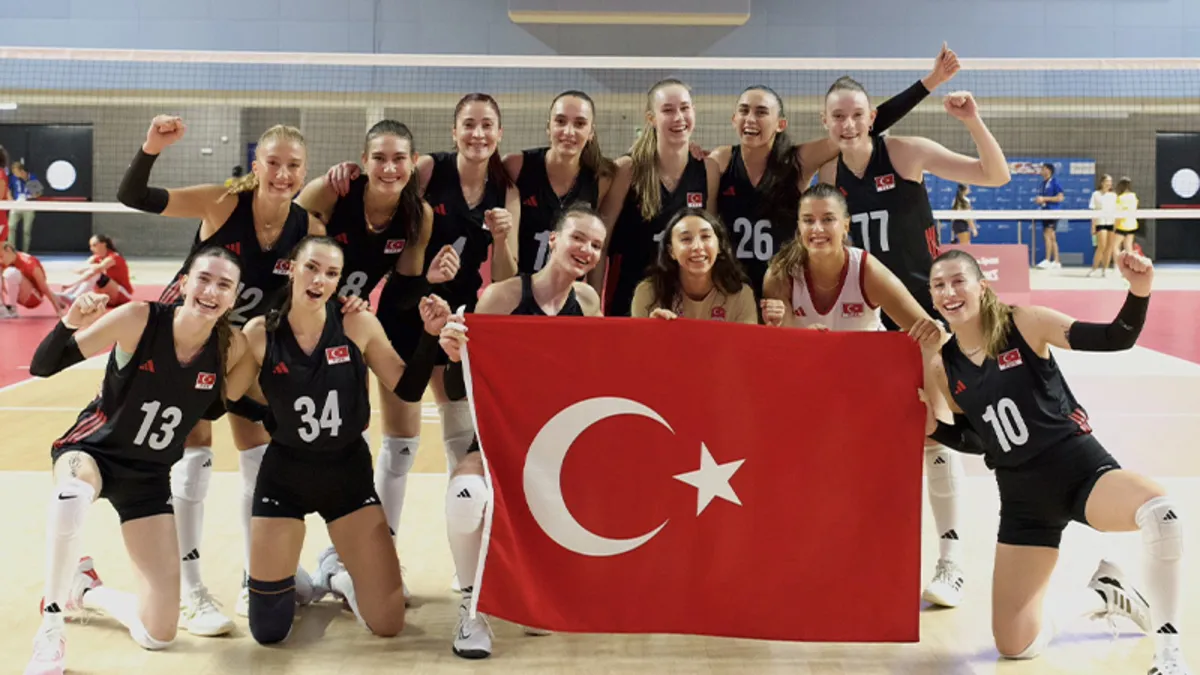 A Milli Kadın Voleybol Takımı, 2026 Akdeniz Oyunları'na galibiyetle başladı!