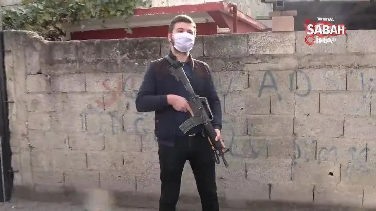 Adana’da şüpheli kargo alarmı. Üzerinde potasyum nitrat yazılı 1 kilogram toz polisi alarma geçirdi | Video