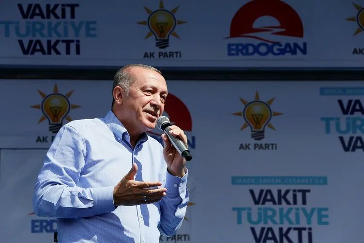 Vatandaşlar Cumhurbaşkanı Erdoğan'ı Isparta'da coşkuyla karşıladı