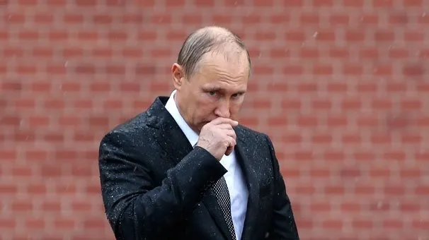 Rusya lideri Putin sırılsıklam!