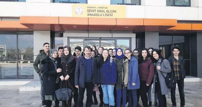 ‘Öğrencilerim için canımı da veririm’