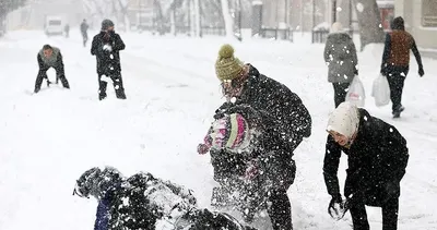 Bartın’da yarın okullar tatil mi? Gözler Bartın Valiliği’nde! 30 Aralık Salı kar tatili var mı?