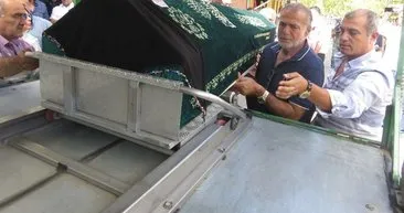 Filiz Aker’in abisi cenazede açıkladı!