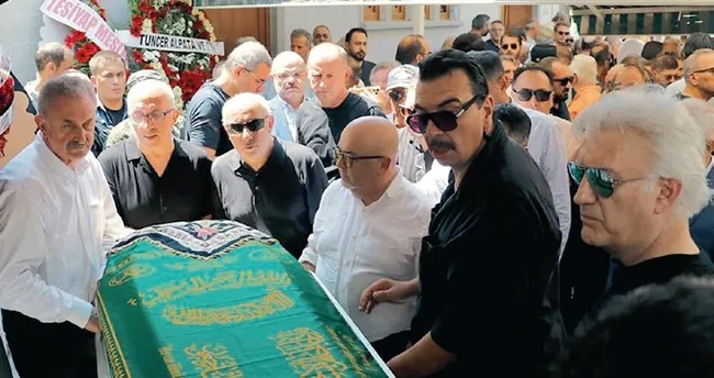 Anneye acı veda