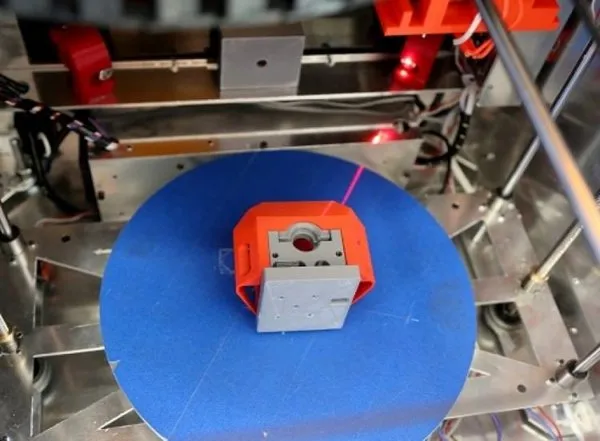 Bursa'da 3D boyutlu kopya makinesi üretttiler