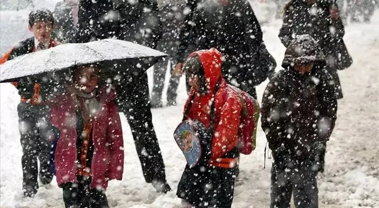 BUGÜN OKULLAR TATİL Mİ? Meteoroloji’den hava durumu uyarısı! 9 Şubat Cuma Kar tatili olan iller hangileri?