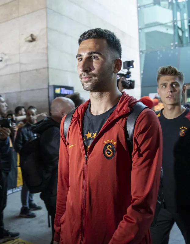 son-dakika-galatasaray-ayriligi-duyurdu-iste-emin-bayramin-yeni-takimi-1694016416634.jpg