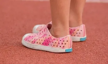 Yanlış ayakkabı çocuğun ayak sağlığını bozabilir