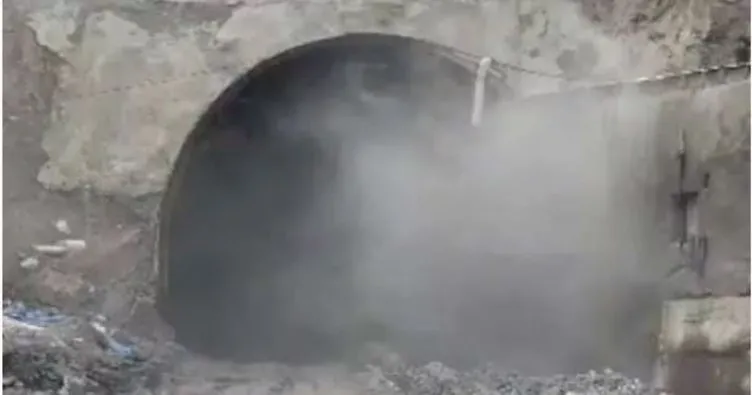 İran’da tünel çöktü!