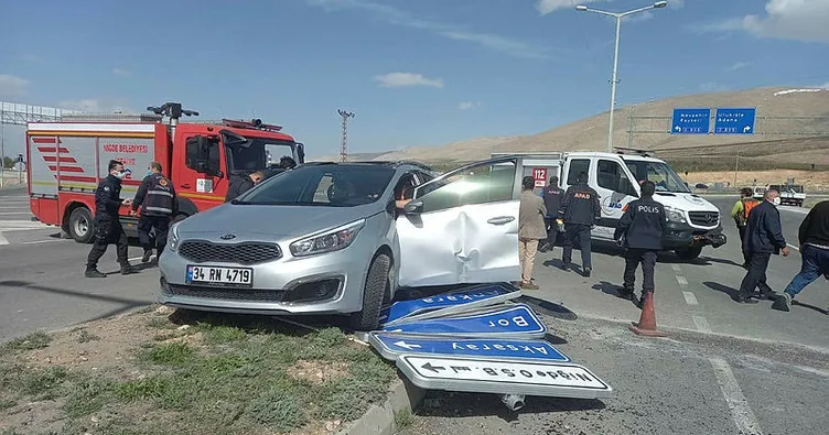 Kamyon ile otomobil çarpıştı: 5 yaralı