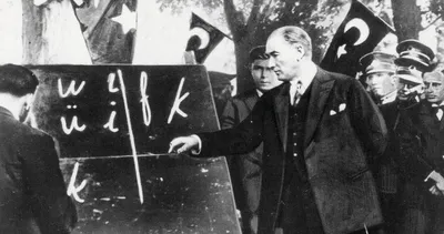 Atatürk’ün öğretmenler için sözleri!  24 Kasım öğretmenler gününe özel anlam dolu Mustafa Kemal Atatürk’ün söylediği sözler...