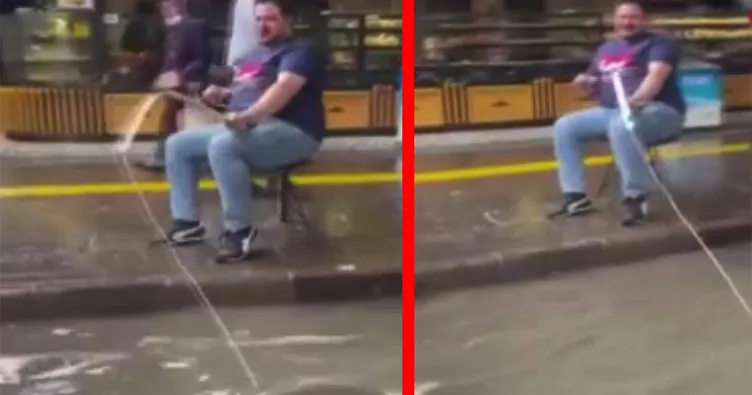 Ankara’nın halini böyle anlattı! Su dolu caddede balık avı...