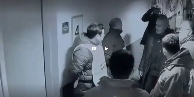 Son dakika haberi: Galatasaray’dan TFF’ye flaş başvuru! 4. hakemin derbi raporunda Mourinho için olay iddia...